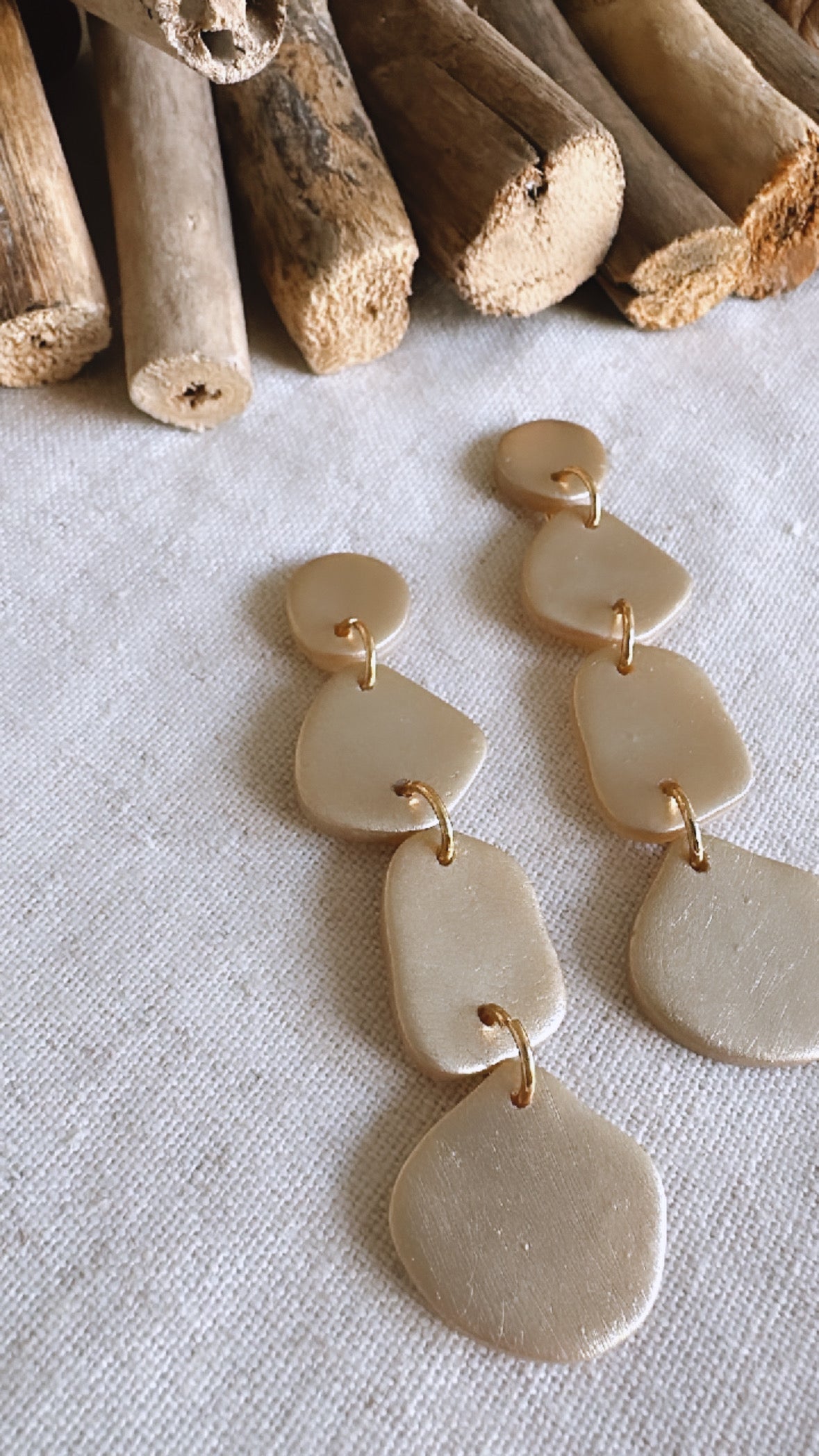 The Metallic Knot Collection - Charlie (medium) - Clay Earrings