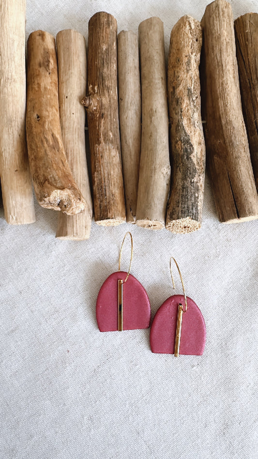 The Cabernet Collection - Mini Cabo Arch with Gold Bar- Clay Earrings